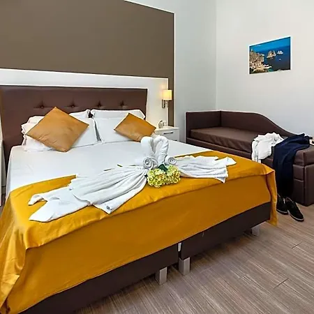 Bed and breakfast Blueeyes 4*